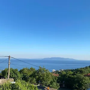 https://apartmani-zdenka-pobri.in-istria.net